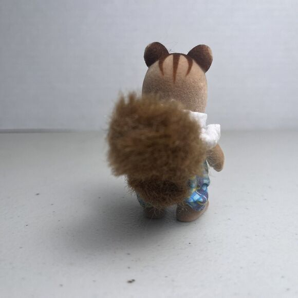 Sylvanian Families Walnut Squirrel Father Cedric Doll Family Wearing Tie Toy 3" - Picture 5 of 11